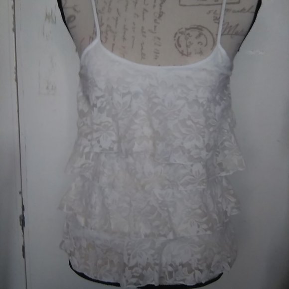 Size Small Forever 21 Women's Top Lace Spaghetti Straps - Picture 2 of 3